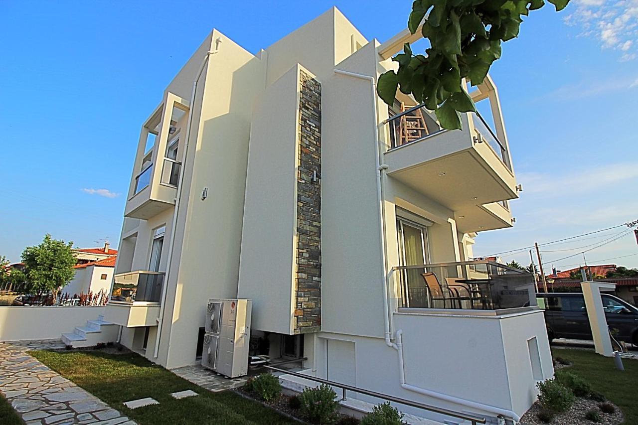 Sky Rays Luxury Apartments Nikiti  Exteriér fotografie