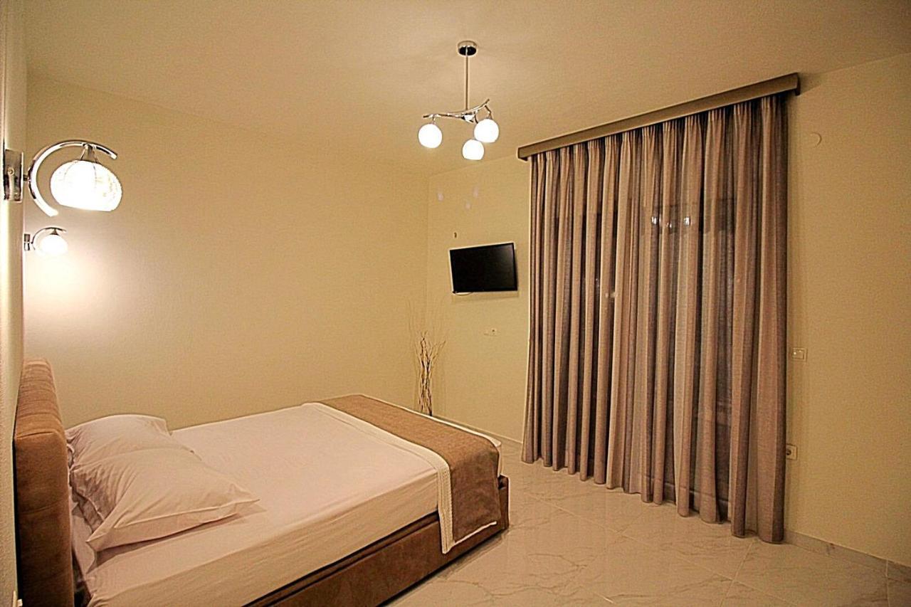 Sky Rays Luxury Apartments Nikiti  Exteriér fotografie