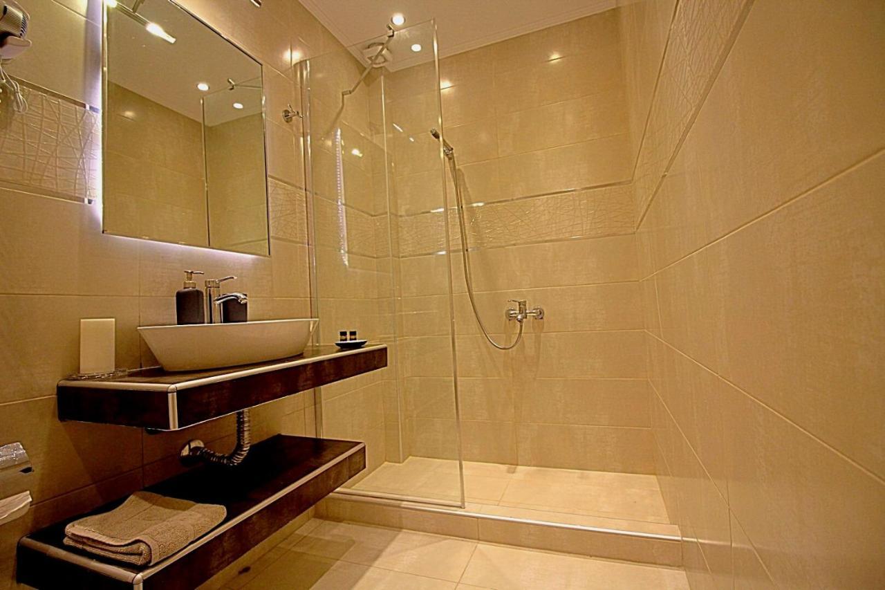 Sky Rays Luxury Apartments Nikiti  Exteriér fotografie