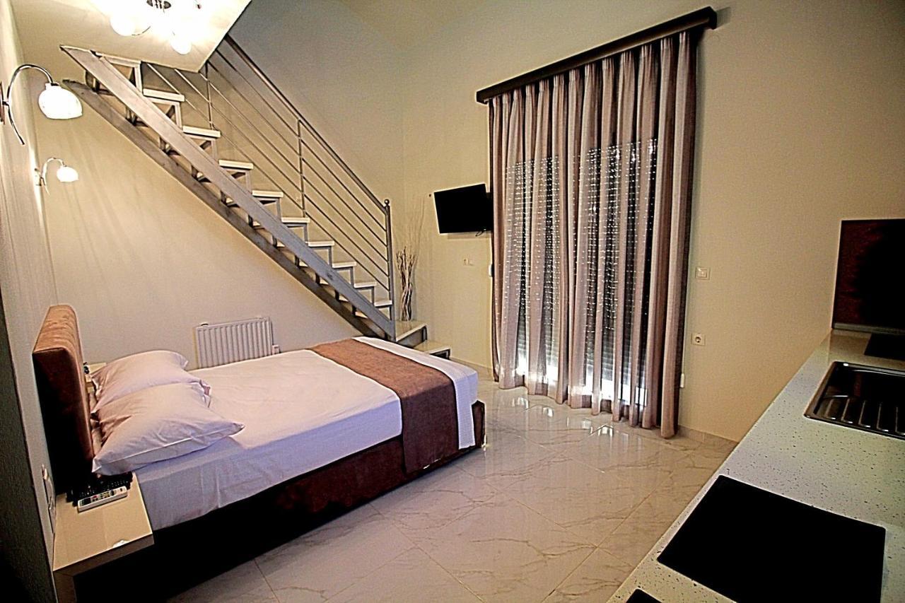 Sky Rays Luxury Apartments Nikiti  Exteriér fotografie