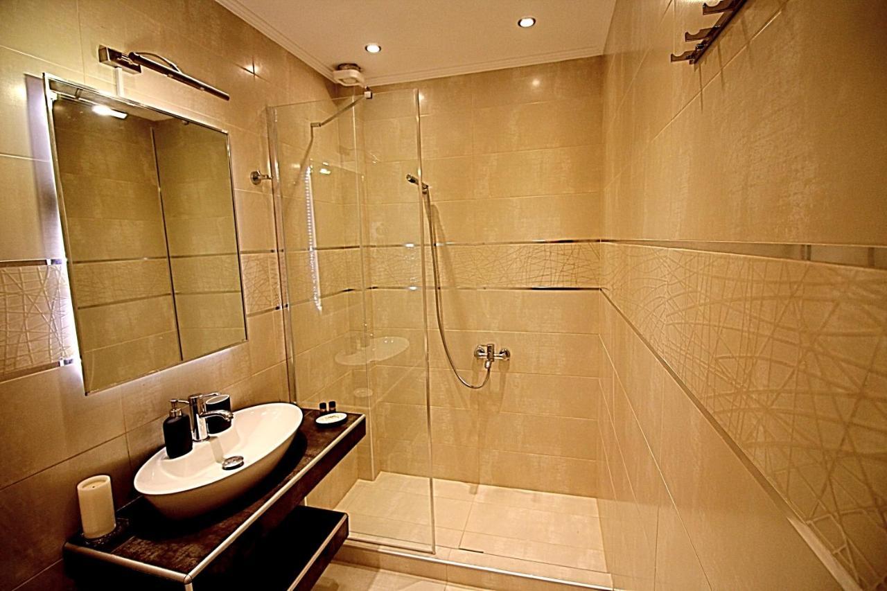 Sky Rays Luxury Apartments Nikiti  Exteriér fotografie